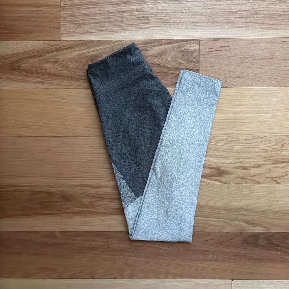 Outdoor Voices Tri-Tone Warmup Legging - Graphite/Ash/Dove, small